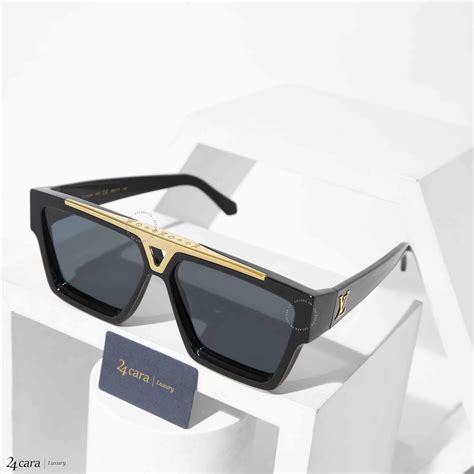 louis vuitton sunglasses evidence red|louis vuitton evidence sunglasses size.